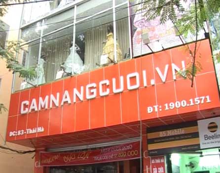 bien quang cao op nhom aluminium 4